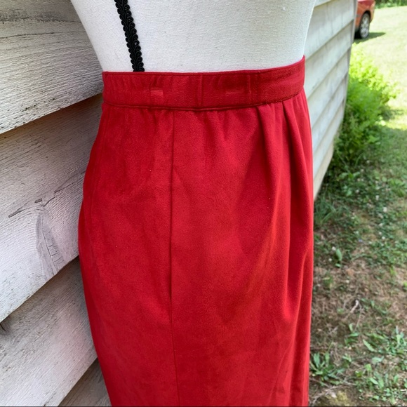 Vintage 80s Red Vegan Faux Suede Leather High Waisted Fitted Midi Pencil Skirt - Picture 10 of 16